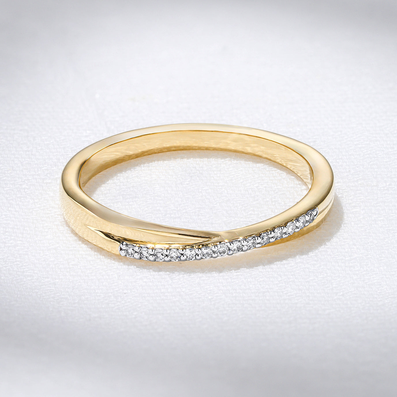 Lab Diamond Half Eternity Wave Ring 0.05ct in 18K Gold Vermeil